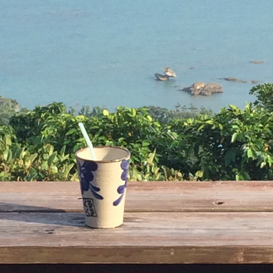 カフェくるくま沖縄の海