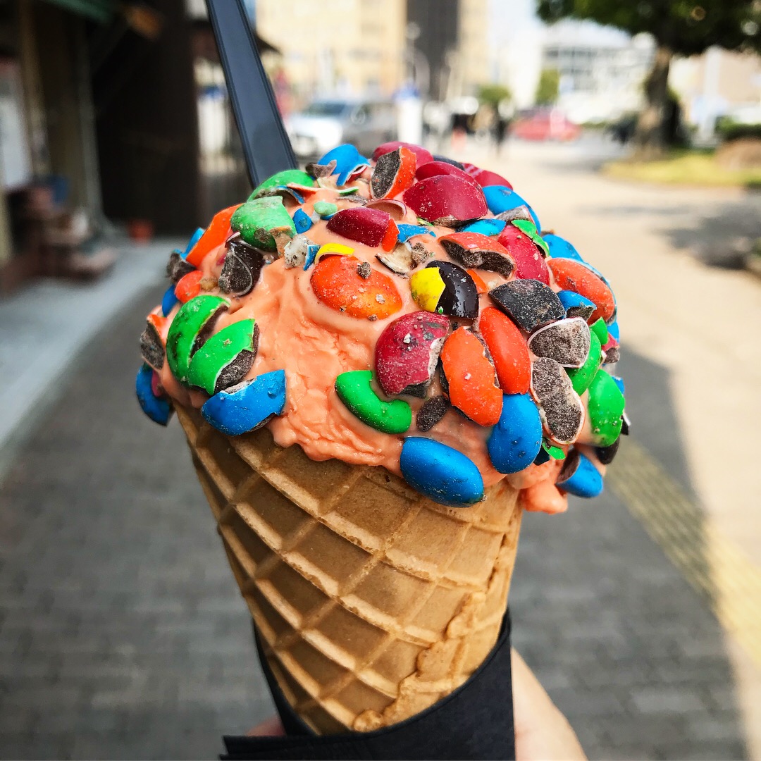 インスタ映えで大人気のクレイジーアイスクリームが表町とアリオ倉敷にオープン インスタ映えで大人気のクレイジーアイスクリームが表町とアリオ倉敷にオープン